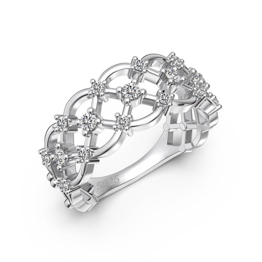 Diamond Lattice Ring